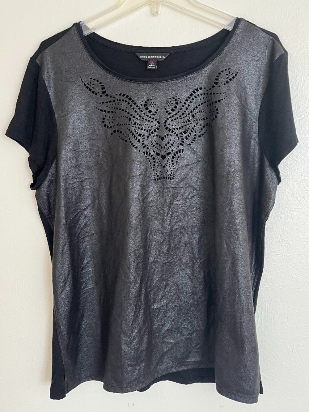 Rock Republic Women's Faux Leather Grunge Black Laser Cut Design Top Size XL